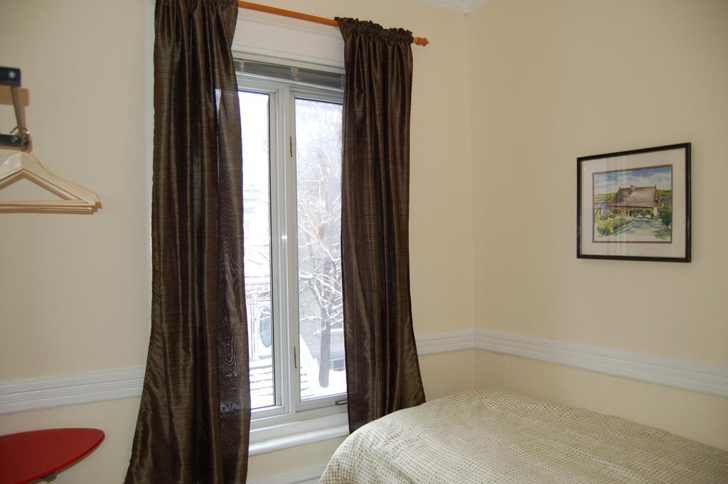Le Chasseur Bed & Breakfast Montréal Eksteriør bilde